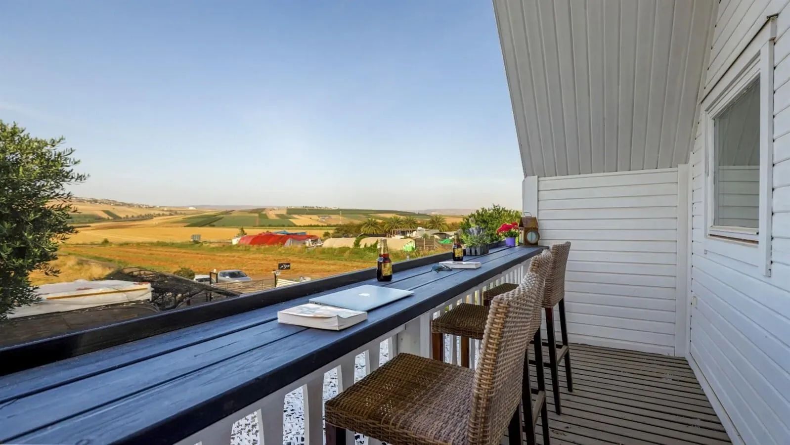 Luz Kinneret – Family Suite 2B, Moshav Yavniel in Yavne'el, Kinneret, Israel