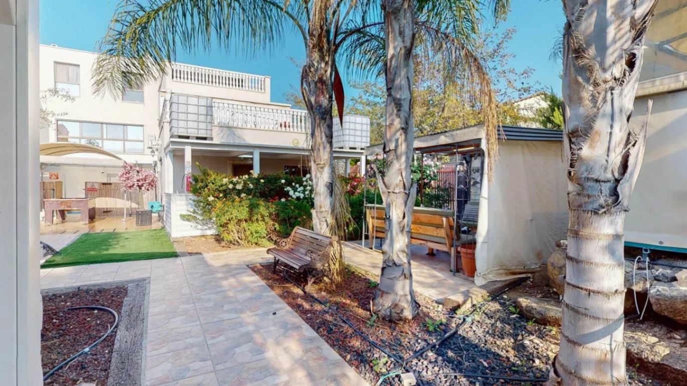 Richmond Had-Nes Mansion - Luxury hospitality complex, 2 suites and a penthouse in Had Nes, Golan Heights & Hermon