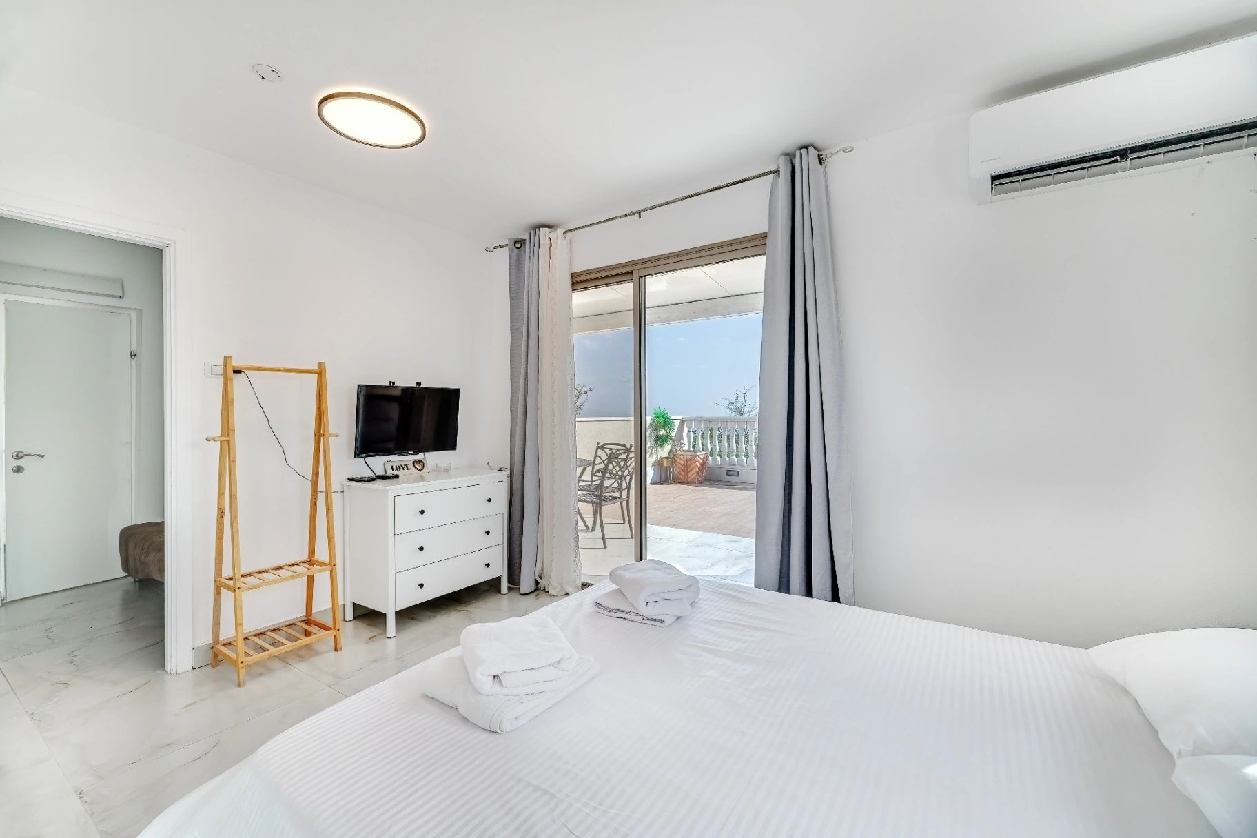 Penthouse in Richmond Mansion in Had Nes, Golan Heights & Hermon