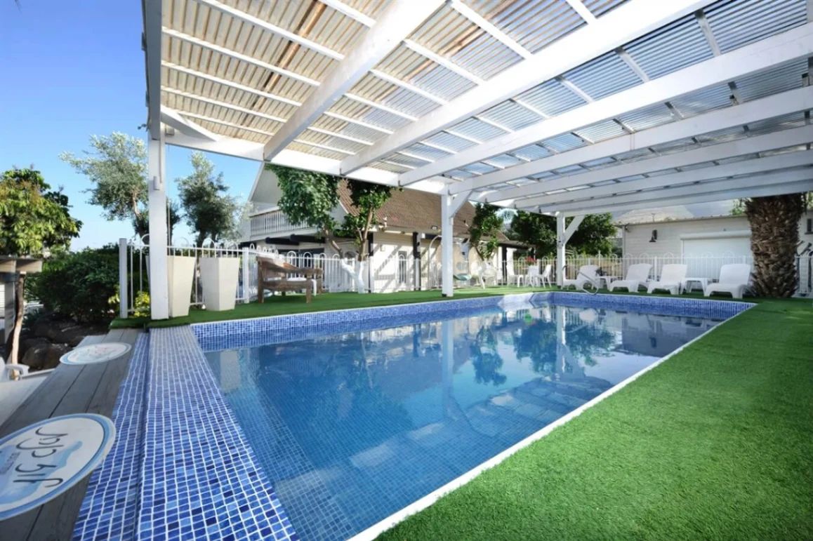 Luz Complex - 6 guest suites in Yavne'el, Kinneret, Israel