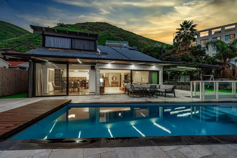 Villa Raz Luxury in the Sea of Galilee, Tiberias in Tiberias, Kinneret, Israel