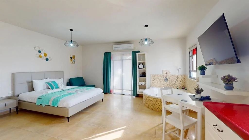 Tiffany Suite at Had Nes - Suite with private pool and courtyard 2