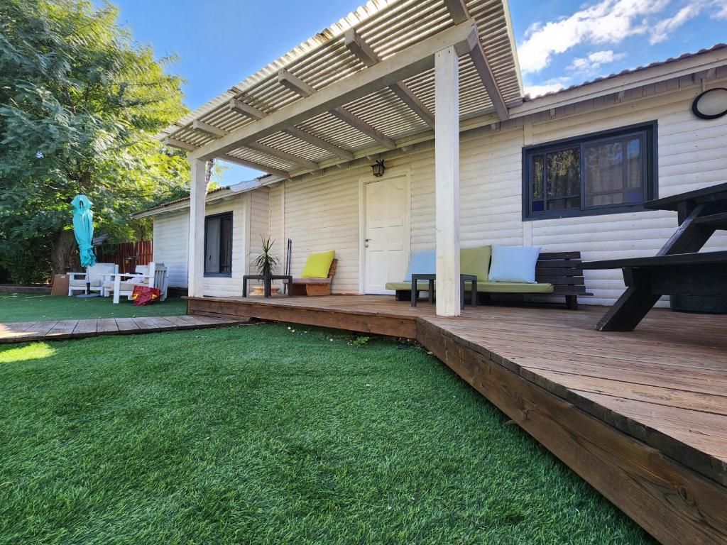 B&B with a pool for the family - The Family Cabin 2