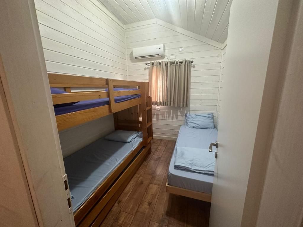 B&B with a pool for the family - The Family Cabin 5