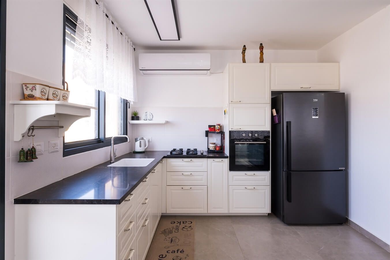 זוהר במדבר - הסוויטה המשפחתית 5