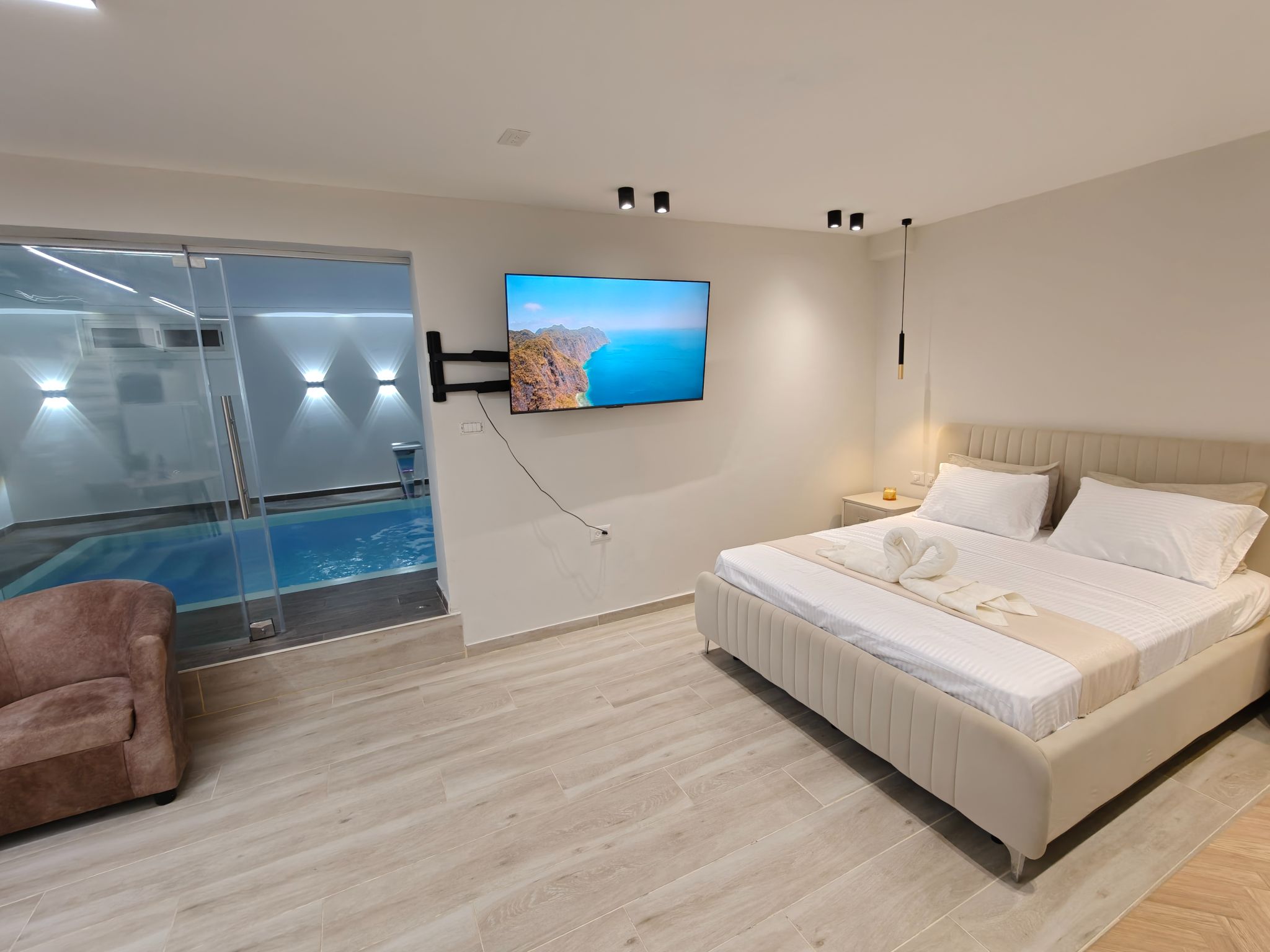 Diamond Suite Level in Bet Shemesh, Jerusalem, Israel