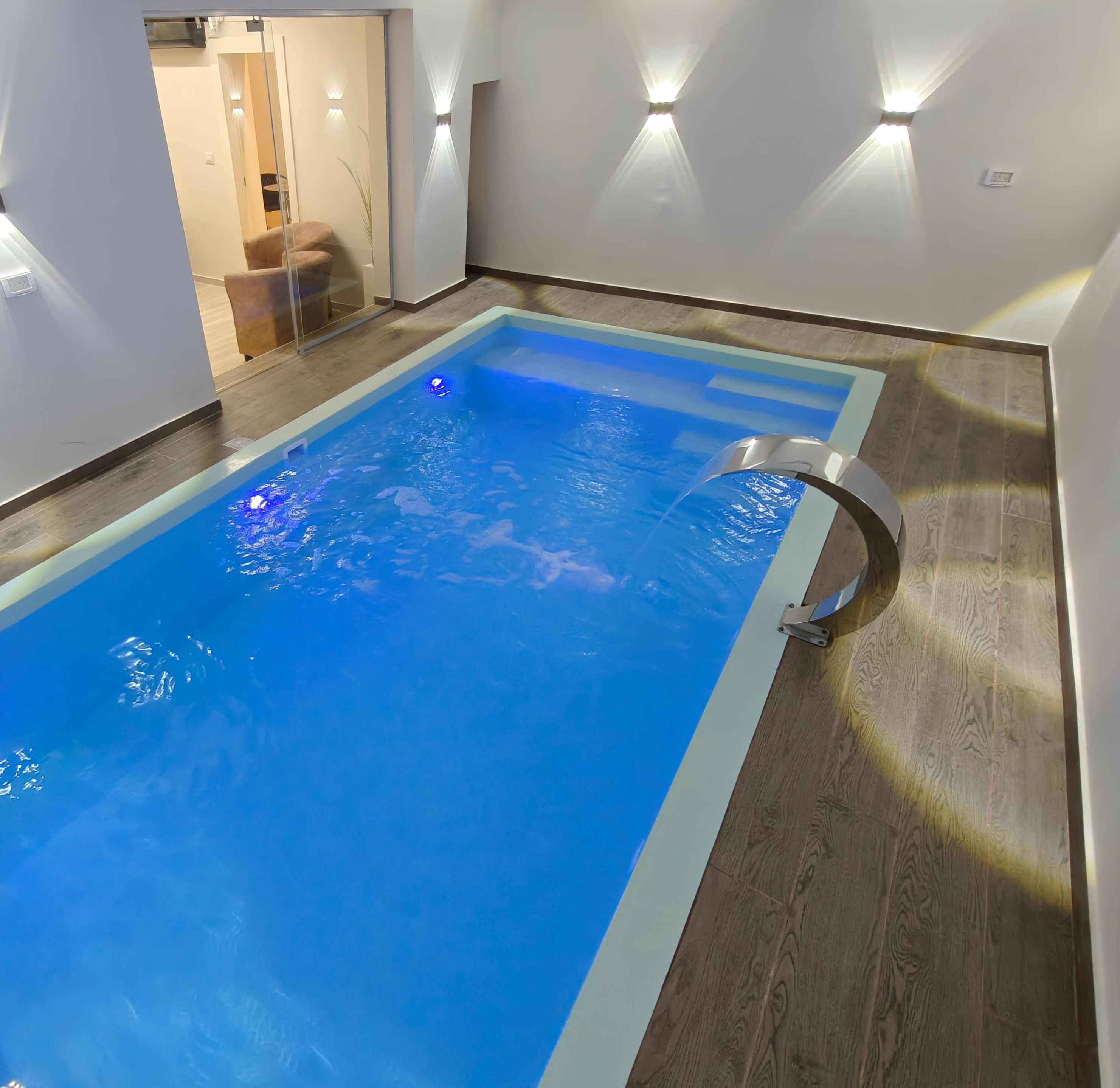 Diamond Suite Level 3